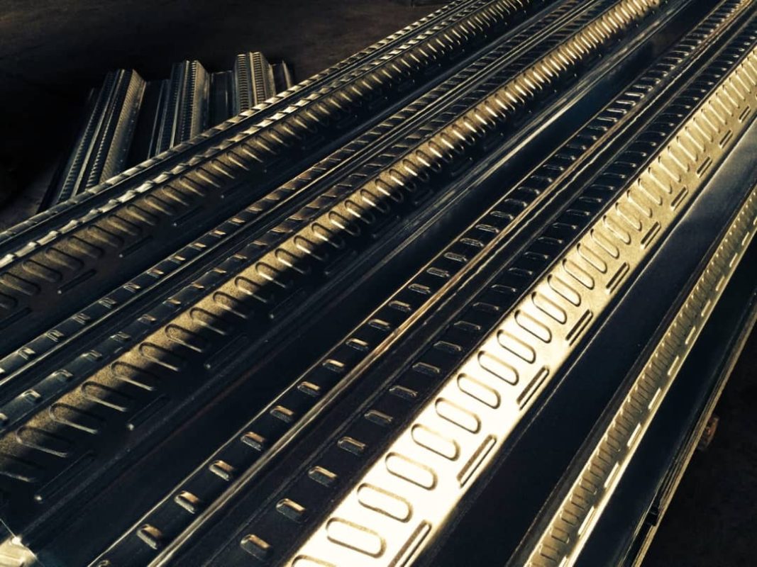 عرشه فولادی